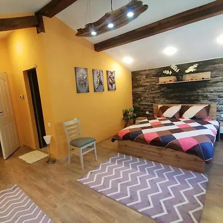 къща горски чар Вилла Бели-Осым