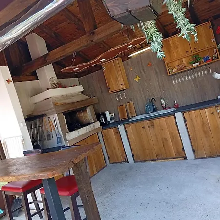 Вилла къща горски чар